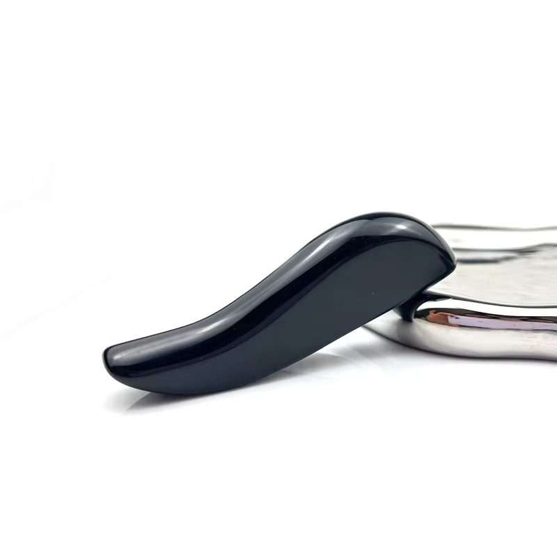 Obsidian Gua Sha Tool Curved Q - Skincare Queen ulasan dan harga